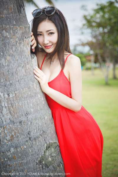 尤美 - 沙巴旅拍第一套长腿写真图片
