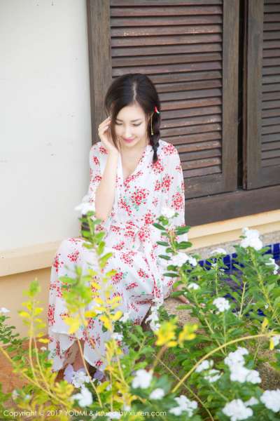 尤美 - 伫立在海边的唯美仙子 写真图片