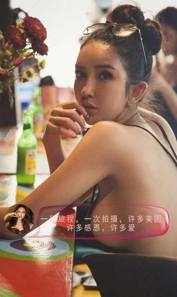 长腿美女~私奔巴厘 写真套图