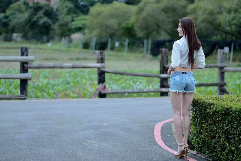 小安柏 - 台大2014 写真套图