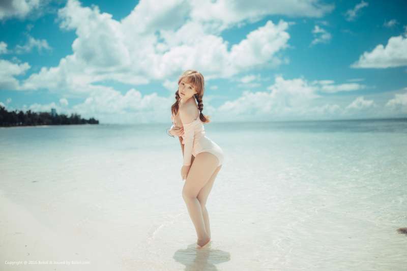 柳侑绮 - 海中少女性感套图