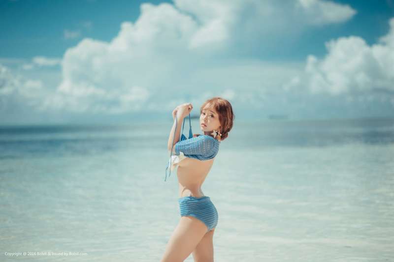 柳侑绮 - 海中少女性感套图