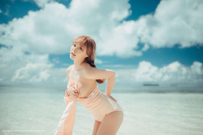 柳侑绮 - 海中少女性感套图