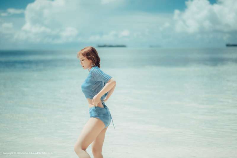 柳侑绮 - 海中少女性感套图