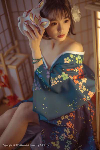 库库 - 泡芙专辑 诱惑和服性感图片