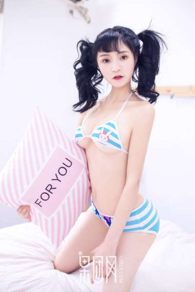 甜心蘑菇DVA 巨乳大胸写真套图