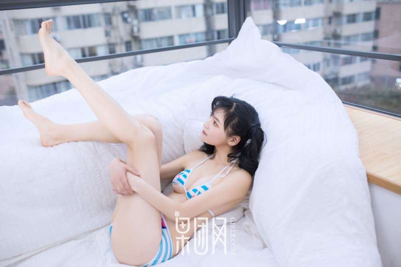 甜心蘑菇DVA 巨乳大胸写真套图