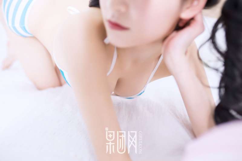 甜心蘑菇DVA 巨乳大胸写真套图
