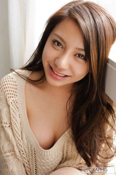 松本メイ松本芽依~抢镜美女迷人写真