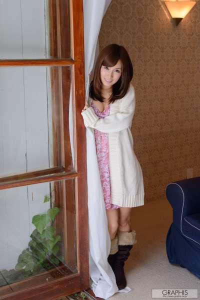 小島みなみ小岛南~日本丰腴美女