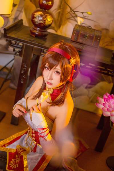 动漫萌娘乐正绫cosplay秀巨乳私房照