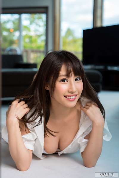 あやみ旬果(彩美旬果) - Beautiful Body 巨乳女优写真套图