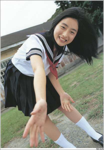 日本美女石原里美 -「16歳 至上の原石」~女优性感写真