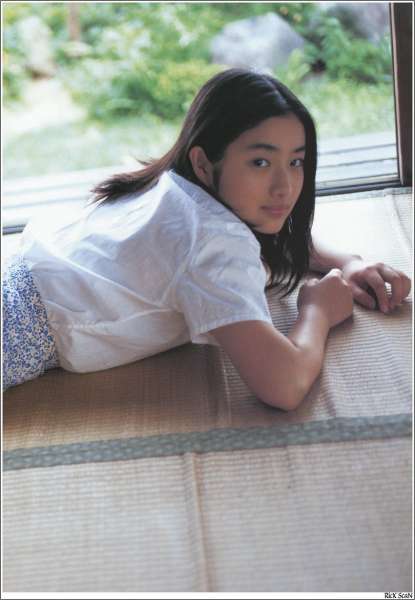 日本美女石原里美 -「16歳 至上の原石」~女优性感写真