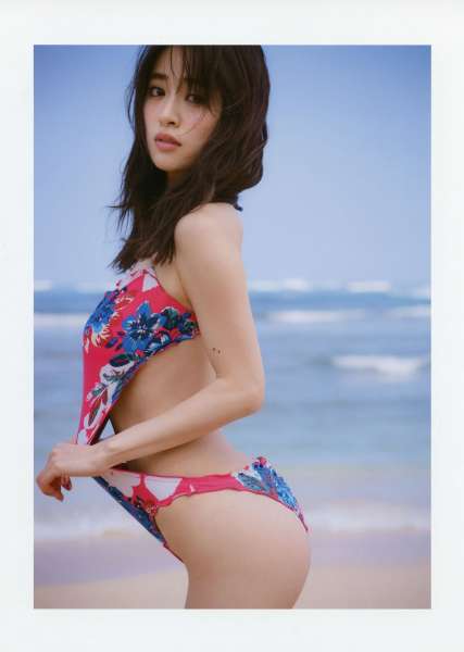 泉里香 Rika Izumi 1st Photobook「Rika!」性感女优照片