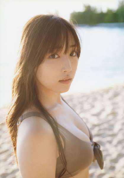 譜久村聖~女优巨乳写真套图