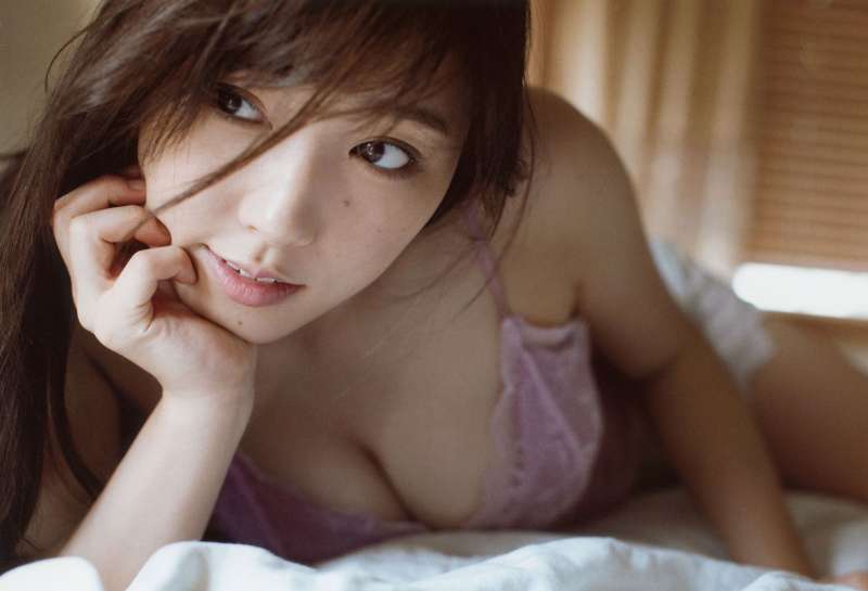 譜久村聖~女优巨乳写真套图