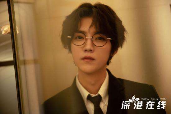 鹿晗主演新剧《穿越火线》热血官宣 荷尔蒙战服造型首曝光