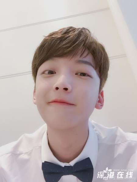 网剧当她恋爱时阿九是谁演的-王嘉萌个人资料作品介绍