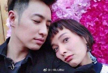和吴昕没戏了？潘玮柏被曝带美女吃烤肉 两人互动亲密