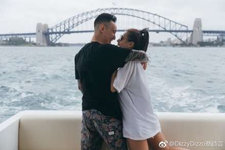 王阳明被曝升级当爸！预计将在年底迎接“猪宝宝”