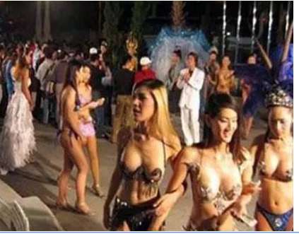 为什么所有红灯区的灯都是红的 为什么所有红灯区的灯都是红的