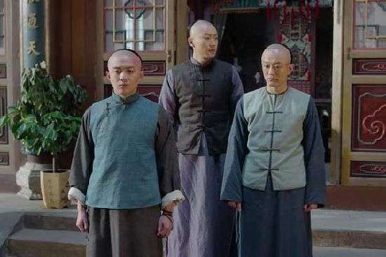 那年花开月正圆周莹的团队都有谁 韩三春千红正式加入