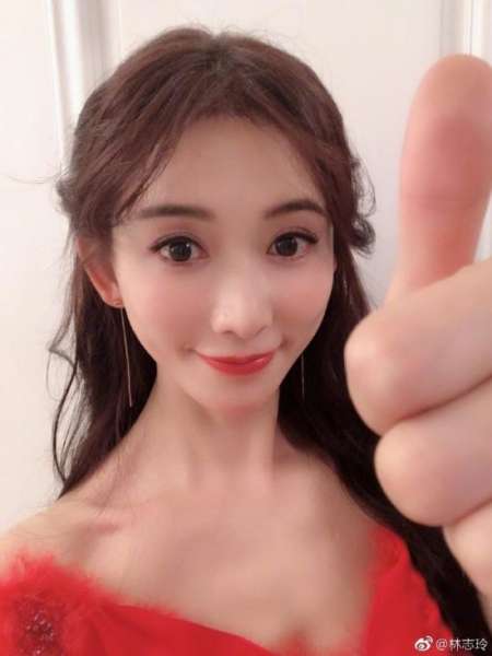 林志玲为刘宇宁钢琴伴奏 名气差距惹网友质疑嘲讽