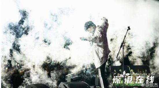 张杰早起更博自称“劳动杰” 网友：劳动杰快乐