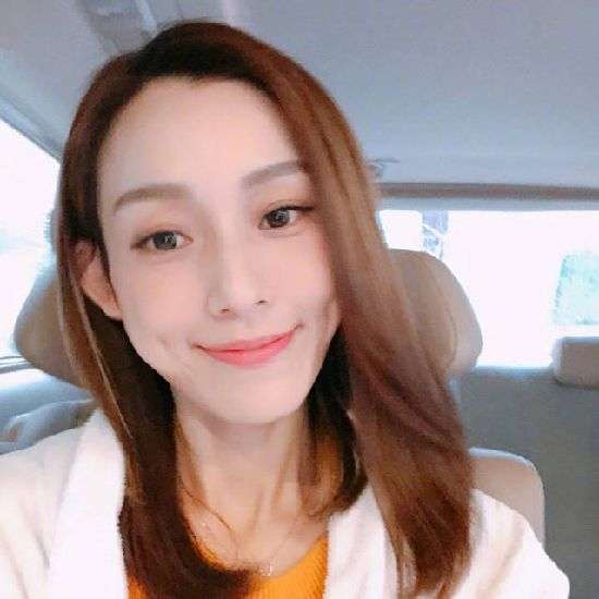 范玮琪回应捐救护车:妈妈用我的名字捐的