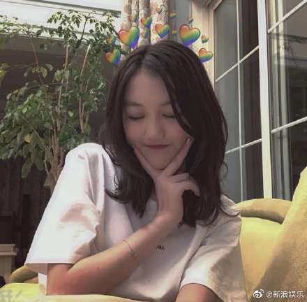 李嫣否认逛街两小时花十万：这都有人信很好笑