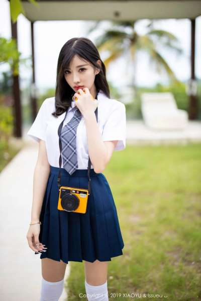 杨晨晨小甜心美丽清纯学生装