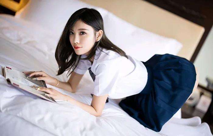 杨晨晨小甜心美丽清纯学生装