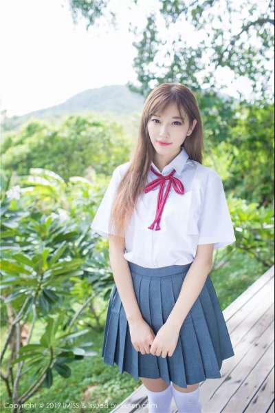 杨晨晨小甜心美丽清纯学生装