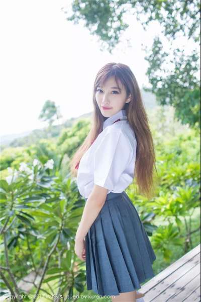 杨晨晨小甜心美丽清纯学生装