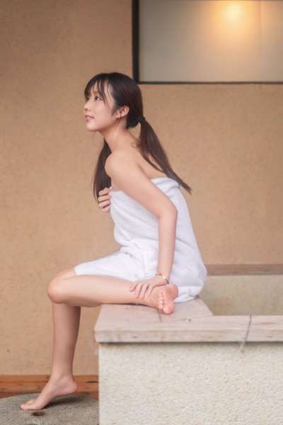 出水芙蓉美妙的佳人