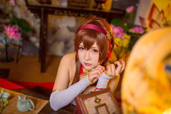 动漫萌娘乐正绫cosplay秀巨乳私房性感照