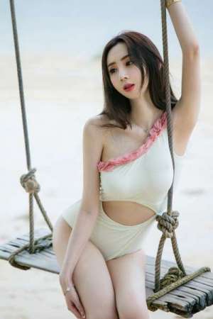 御姐于思琪海边风情诱人心魄