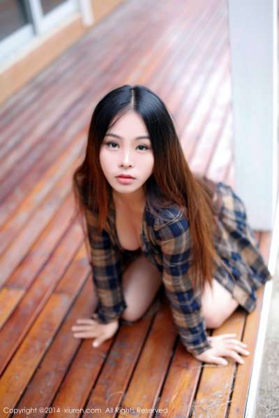 李波Bobo - 大胸妹子