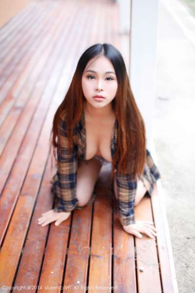 李波Bobo - 大胸妹子
