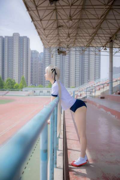 穹妹cos