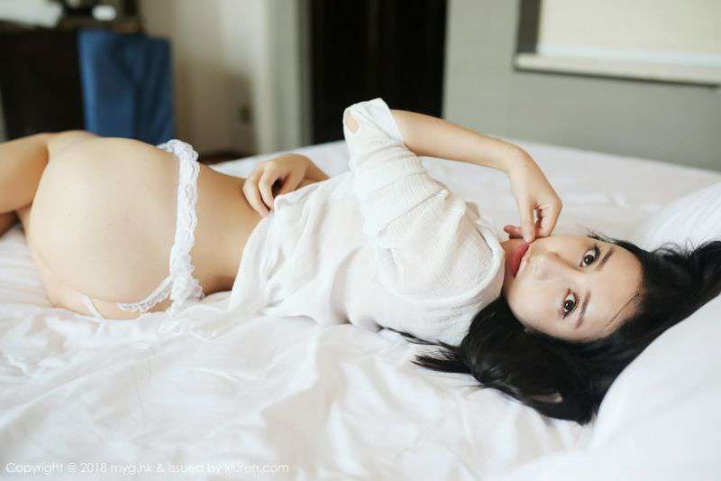 李李七七喜喜性感写真