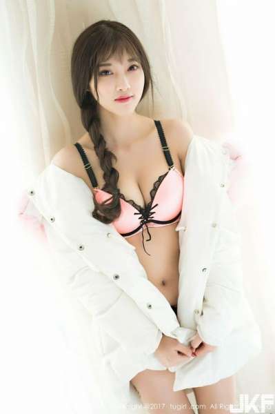 杨晨晨sugarXIUREN高清写真图