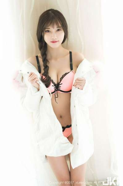 杨晨晨sugarXIUREN高清写真图