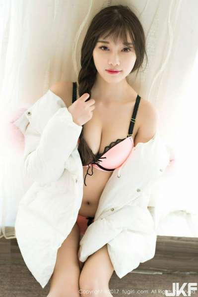 杨晨晨sugarXIUREN高清写真图