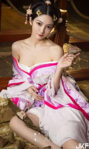 尤果四美春夏秋冬端午献礼穿越大戏