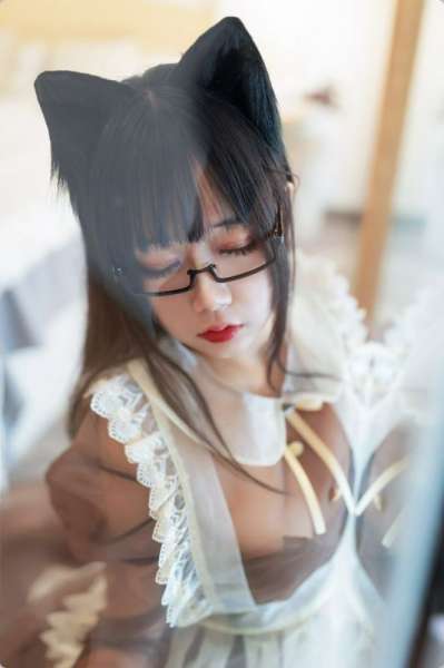 写真Cos日奈娇透明女仆