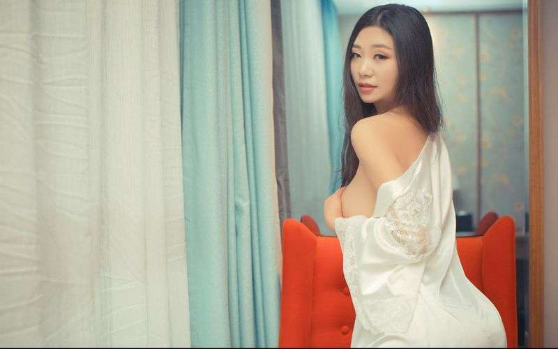 性感与丰腴