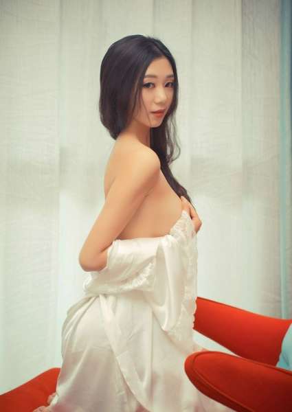性感与丰腴