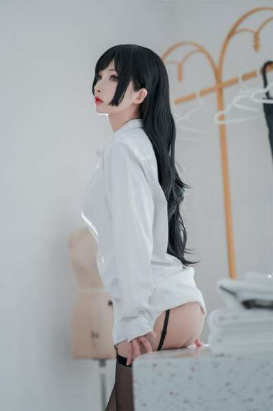 rioko凉凉子男友衬衣